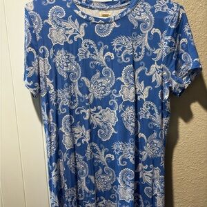 L'AGENCE Blue and White Paisley Crewneck Dress